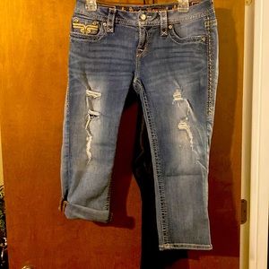 Rock Revival Vivian capri